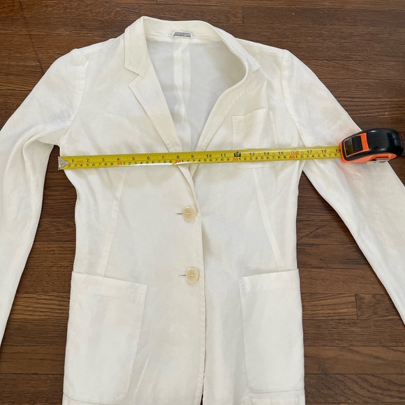 Max Mara Lightweight Linen Blazer - Picture 9 of 12